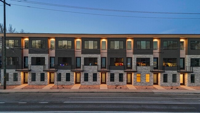 Photo - 1689 S W Temple St Townhome