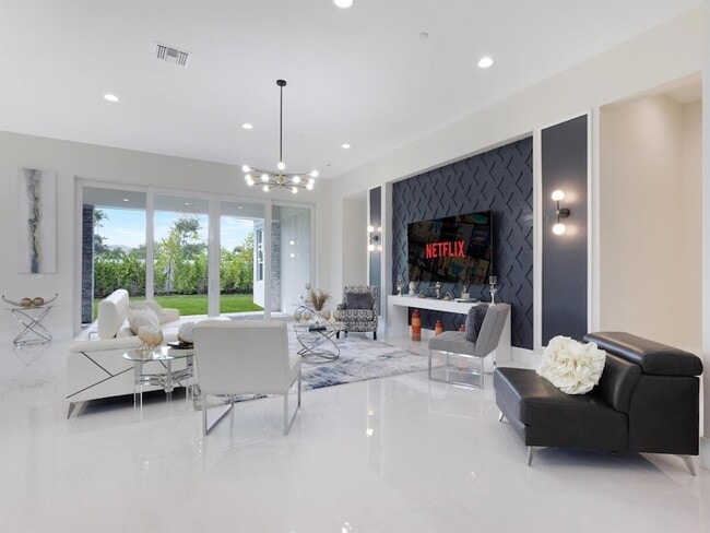 Photo - 9124 Coral Isles Cir House