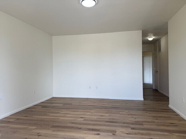 Foto del edificio - 304 Snyder Ave
