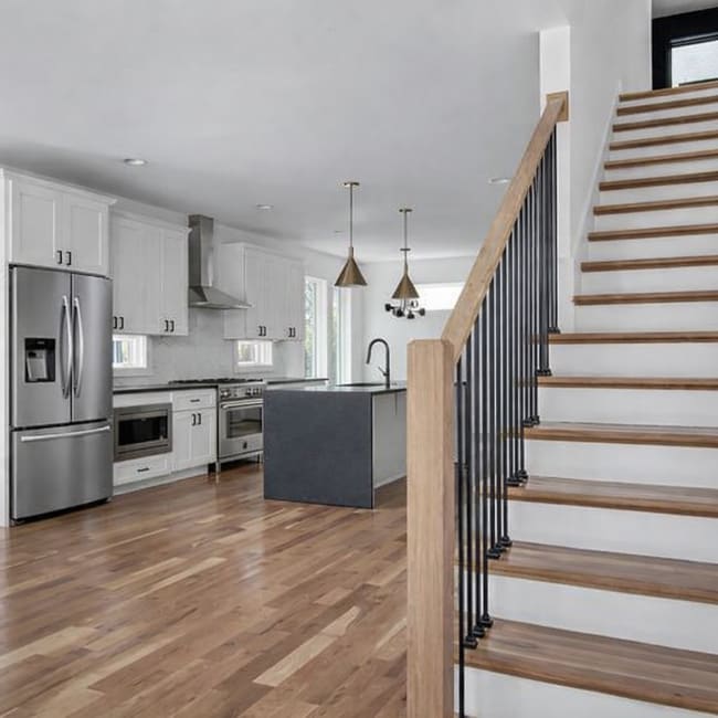 Building Photo - Stunning 4 Bedroom, 3.5 Bath Luxury Home in Nashville