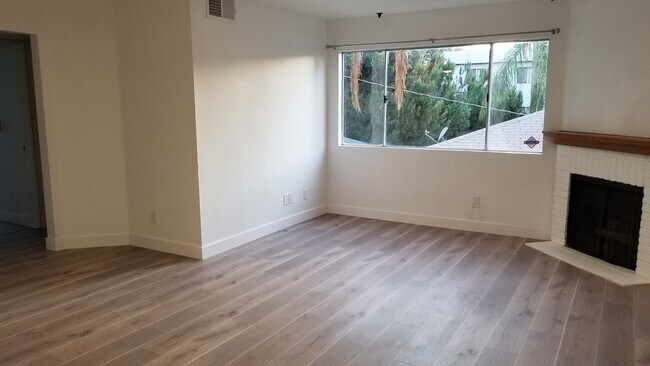 Foto del edificio - 14126 Tiara St