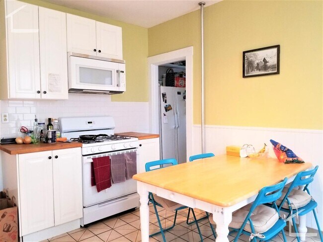 Foto del edificio - 119 Browne St