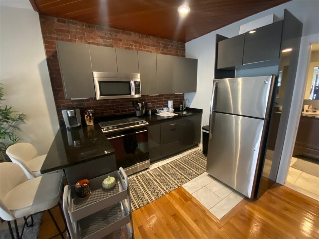 Foto principal - 210 Hemenway St