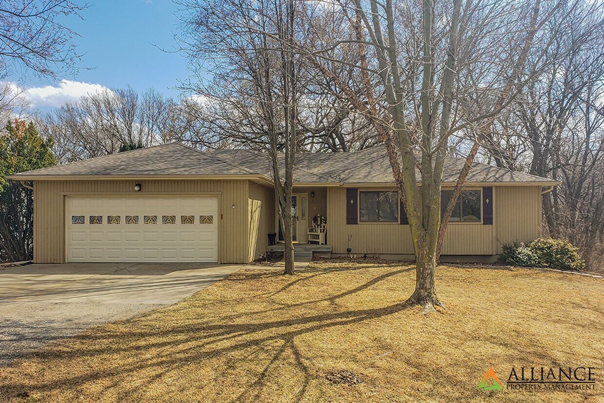 Primary Photo - 360° VIRTUAL TOUR ~ Amazing, Spacious Home...