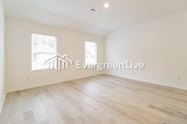 Building Photo - 110 Terrence Dr