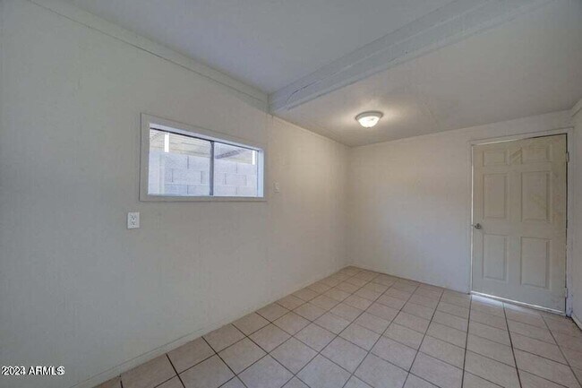 Building Photo - 5609 W Encanto Blvd