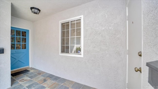 Foto del edificio - 1545 N Monterey Ave