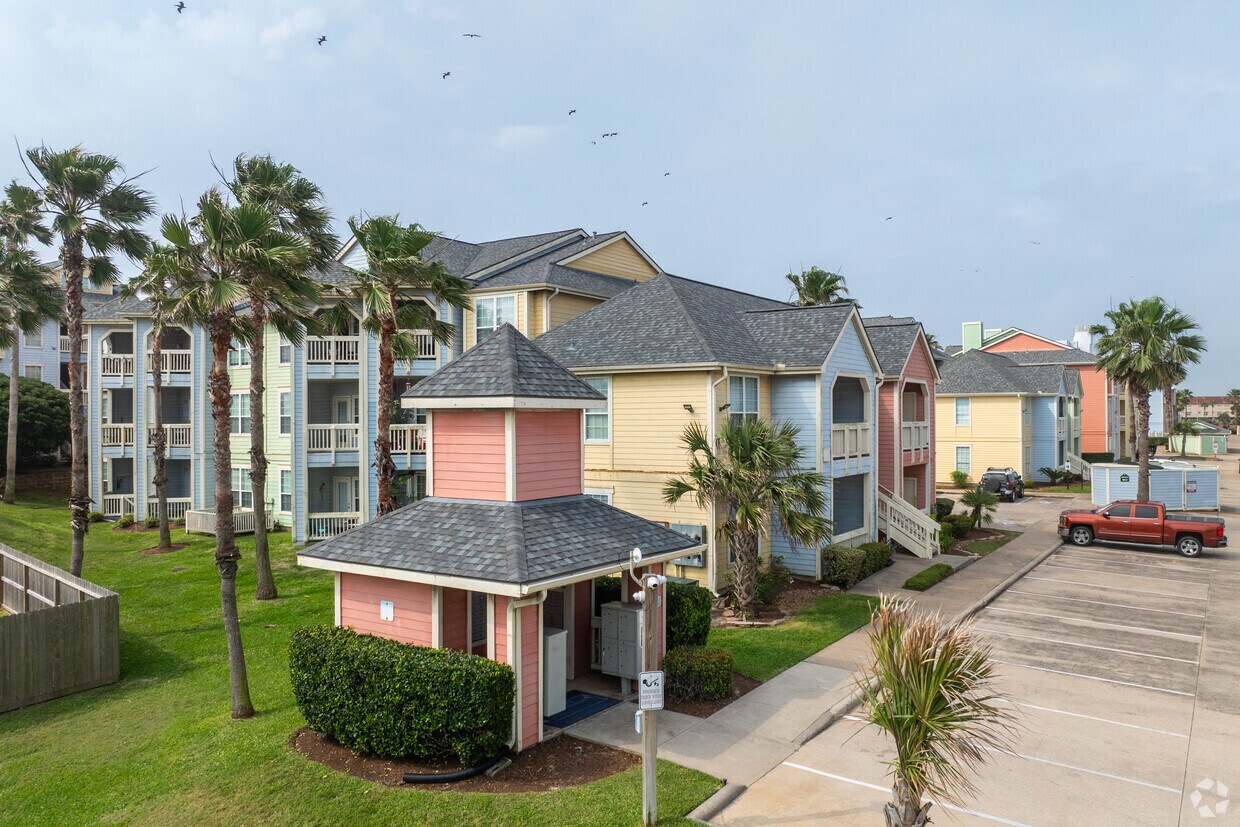 Primary Photo - Dawn Beach Condominiums