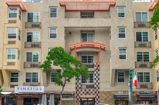 Foto del edificio - 1435 India St