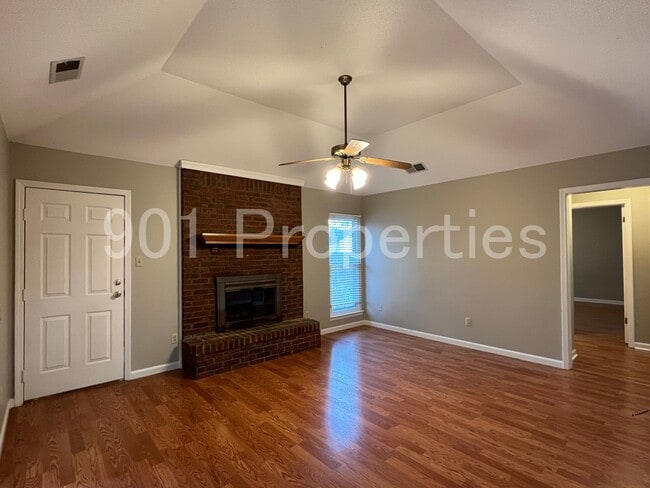 Photo - 5650 Richburg Ave House