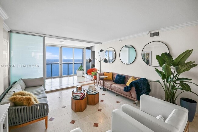 Foto del edificio - 1541 Brickell Ave