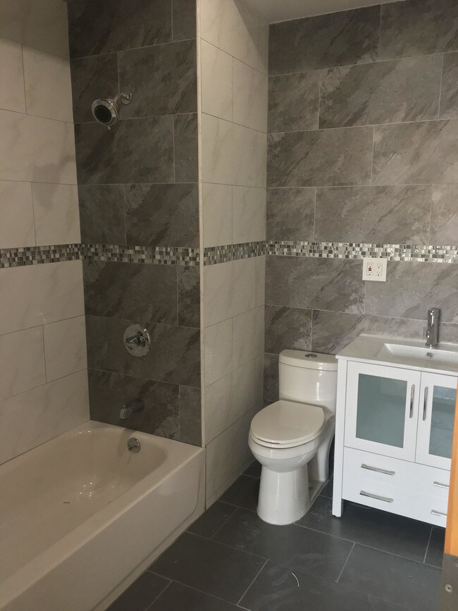 Building Photo - 183 Covert St