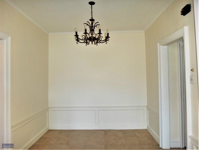 Building Photo - 7005 19th Ave