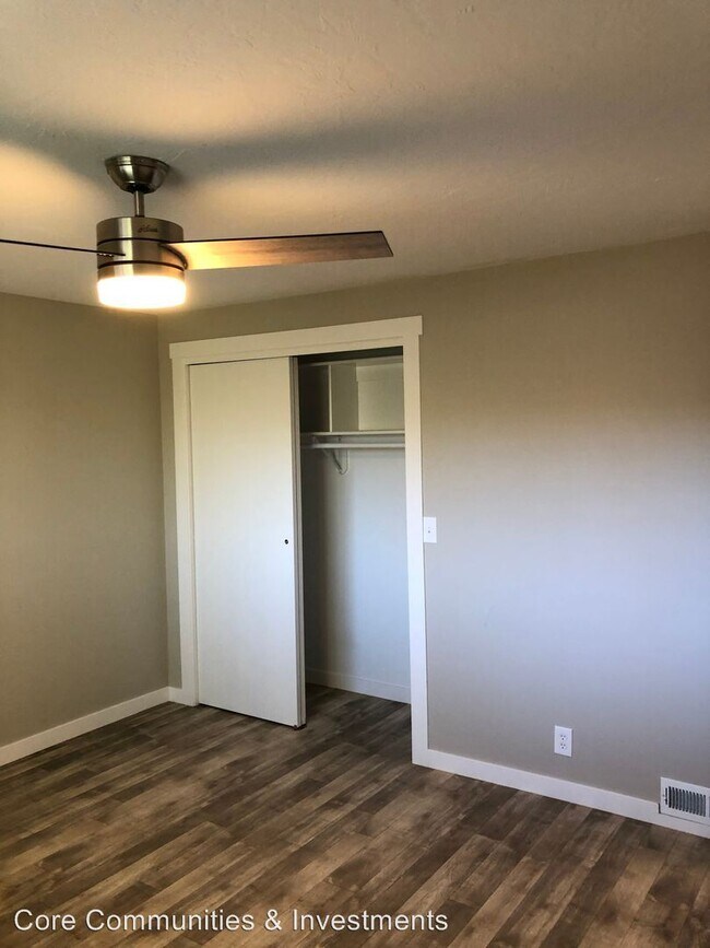 Building Photo - 1217 S 900 E