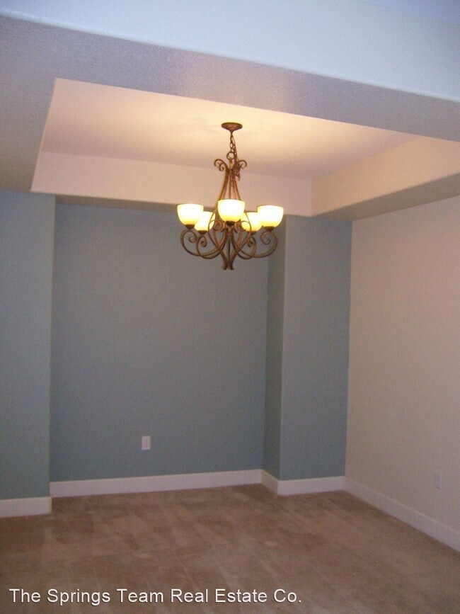 Building Photo - 5933 Eagle Hill Heights