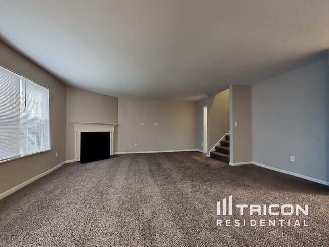 Foto del edificio - 800 Waterway Dr