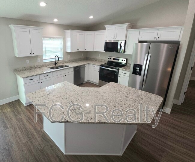 Building Photo - 7771 N Keystone Dr