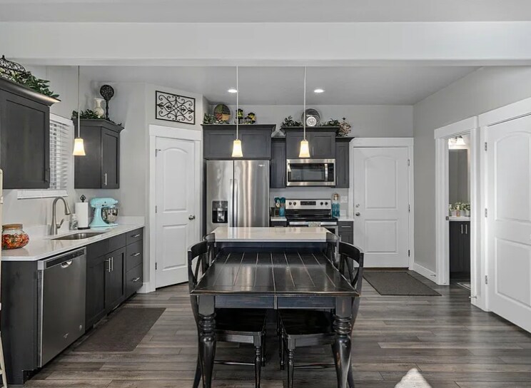 8656 N Cypress Aly, Eagle Mountain, UT 84005 House Rental in Eagle