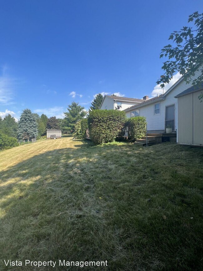 Foto del edificio - 3 br, 2.5 bath House - 106 Victor Mendon Road