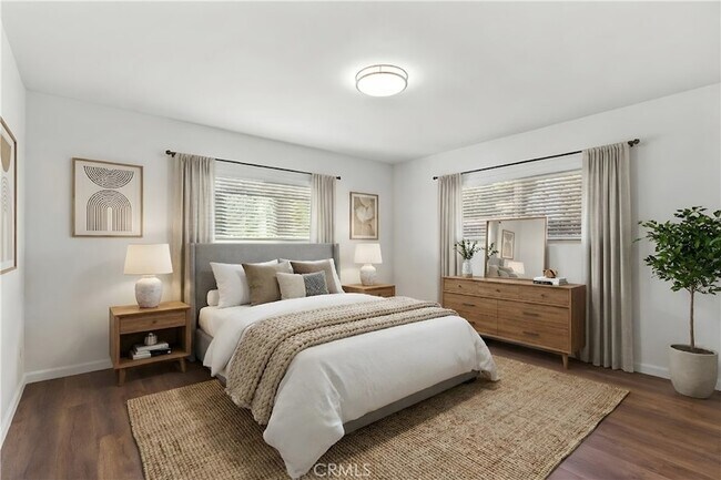 Foto del edificio - 7425 Garden Grove Ave