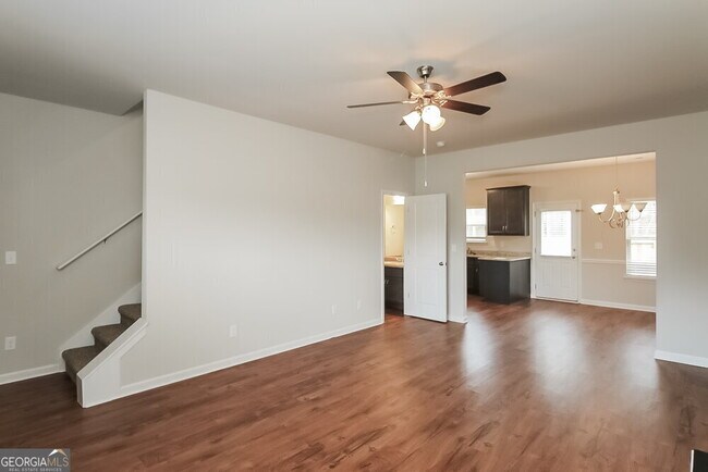 Building Photo - 624 Benjamin Ct