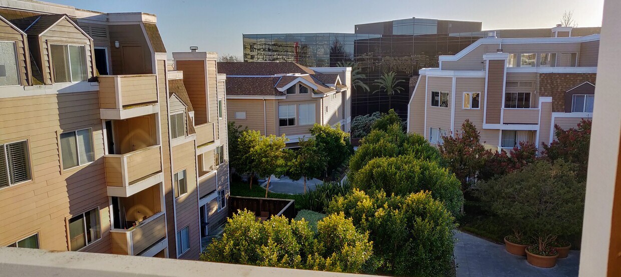 6400 Christie Ave Unit 5412, Emeryville, CA 94608 Condo for Rent in Emeryville, CA