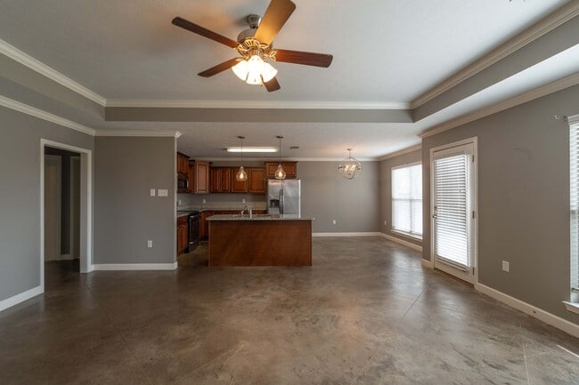 Building Photo - 1315 Alex St