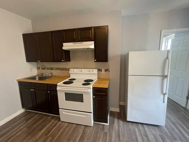 Foto del edificio - 338 N 63rd st