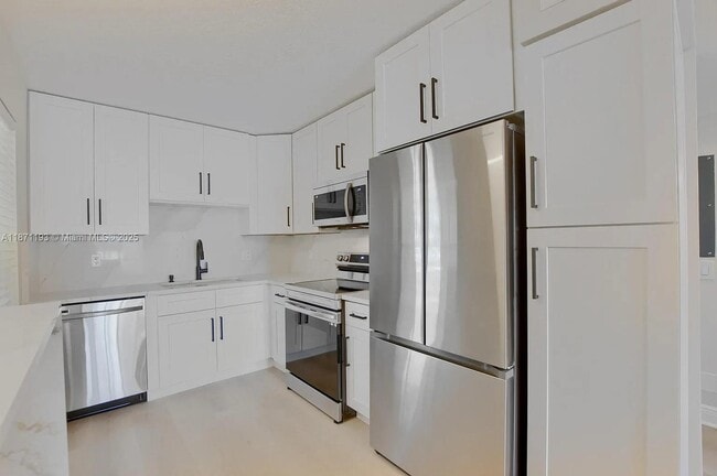 Foto del edificio - 2650 Greenwood Terrace