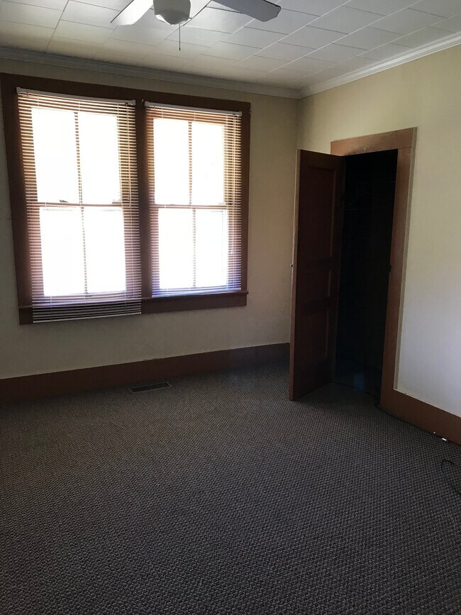 Foto del edificio - 203 Leggetts Ln