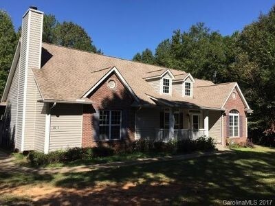 Building Photo - 8212 Pine Oak Rd