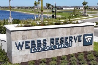 Building Photo - 15375 Grn Acrs Ave