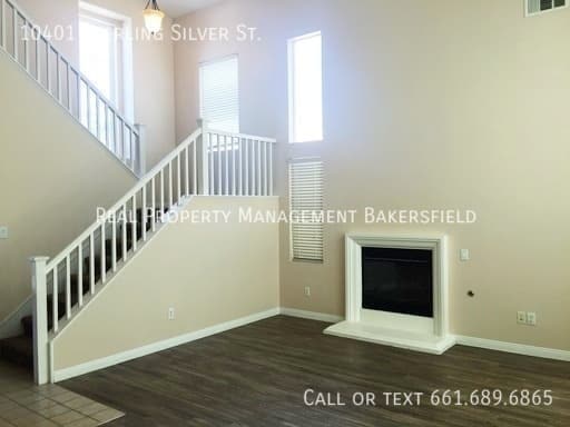 Building Photo - 10401 Sterling Silver St