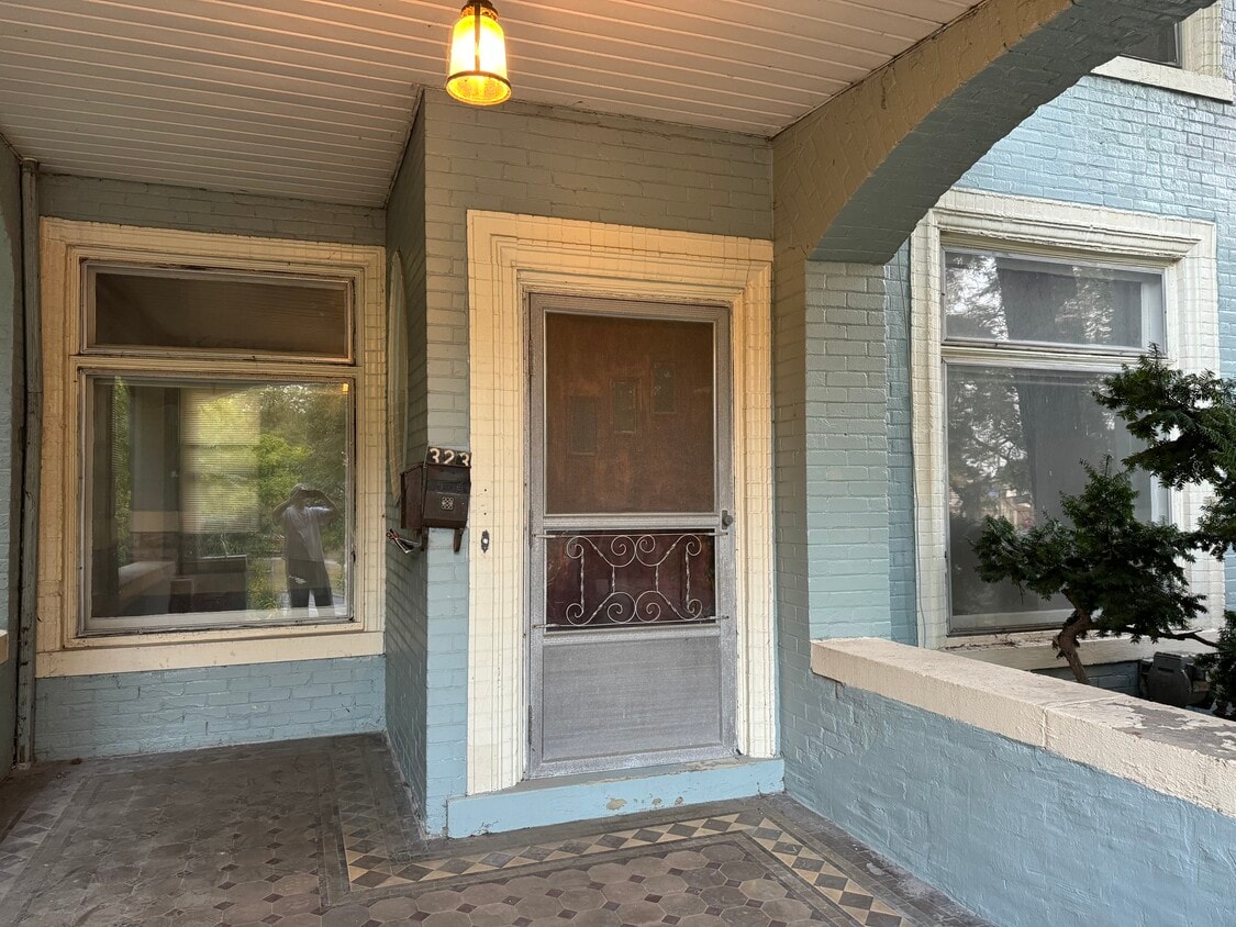 Front entrance - 323 W Grand Blvd