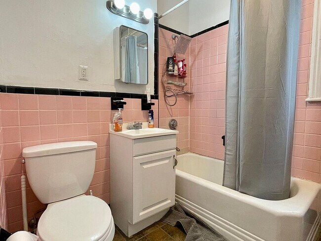 Las imágenes son muestras representativas de la unidad anunciada. En algunos casos, las unidades reales que visita... - 25 Euston St