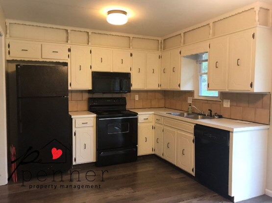 Foto del edificio - 16701 E 28th Pl