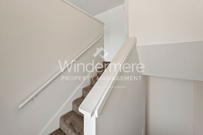 Foto del edificio - 1017-19 S. Robie Rd