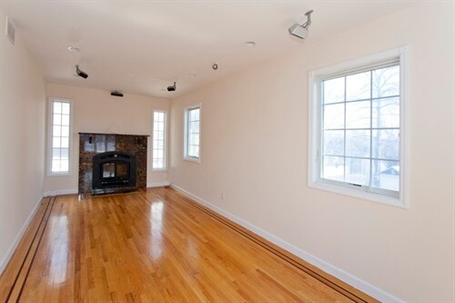 Building Photo - 177 Magnolia Ave