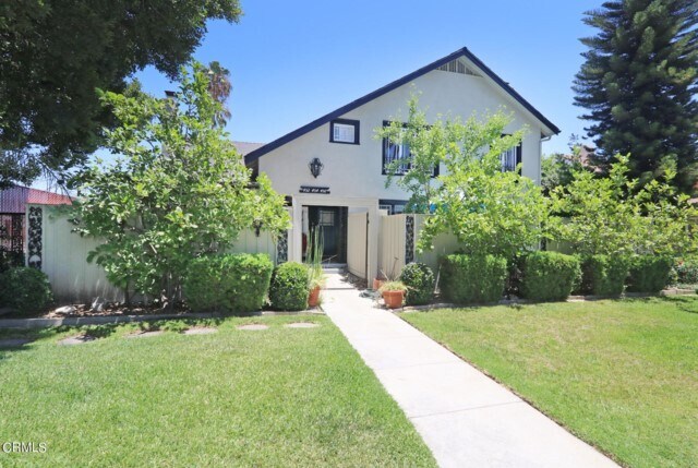 Primary Photo - 450 S El Molino Ave