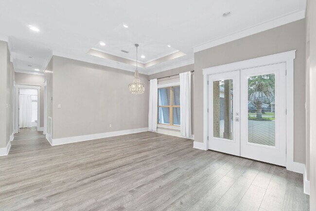 Building Photo - 52 Okahatchee Cir SE