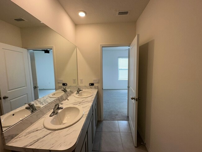 Photo - 2858 Flowering Moss Run Townhome