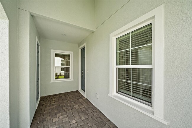 Building Photo - 2325 Blue Mahoe Ln