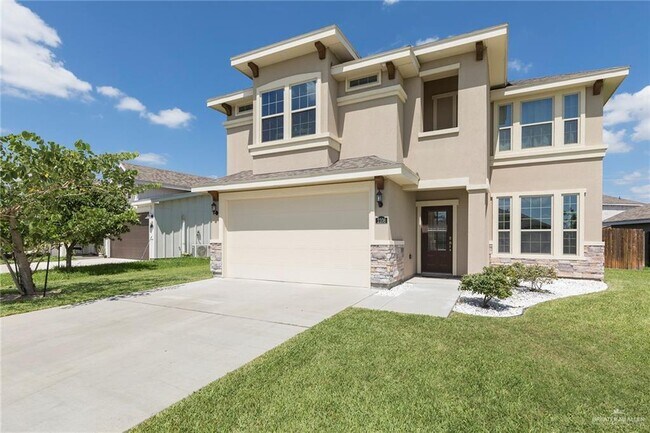 Building Photo - 19 N Soñador Dr