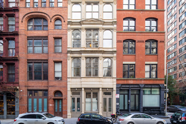 Building Photo - 79-81 White St