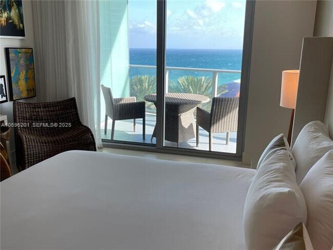 Foto del edificio - 4111 S Ocean Dr