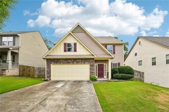 Building Photo - 6216 Oakdale Ridge Ct SE