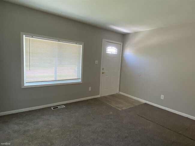 Building Photo - 2 br, 1 bath House - 11340 Fisher Ave