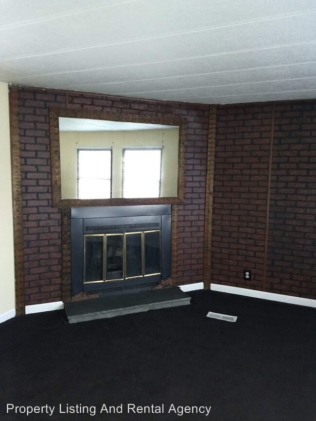 Foto del edificio - 2217 Glenburn Rd