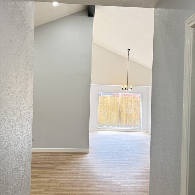 Foto del edificio - 12626 Havenrock Dr
