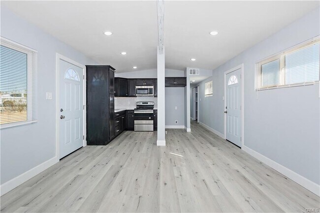 Building Photo - 73908 Gorgonio Dr